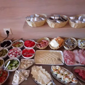Ai Koenigshof Berlino